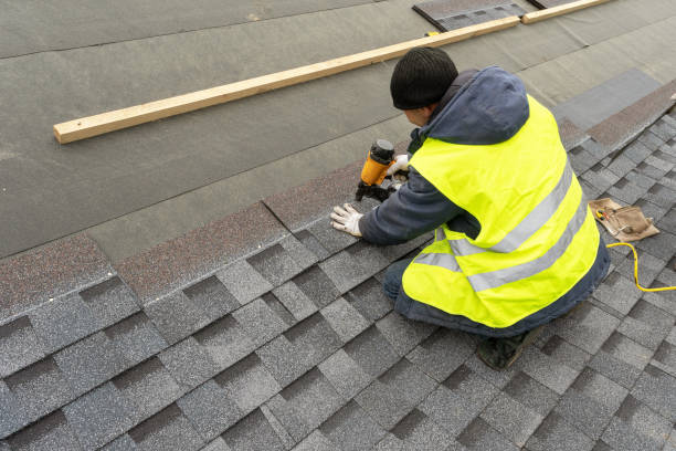 Best Shingle Roofing Installation  in Everett, WA